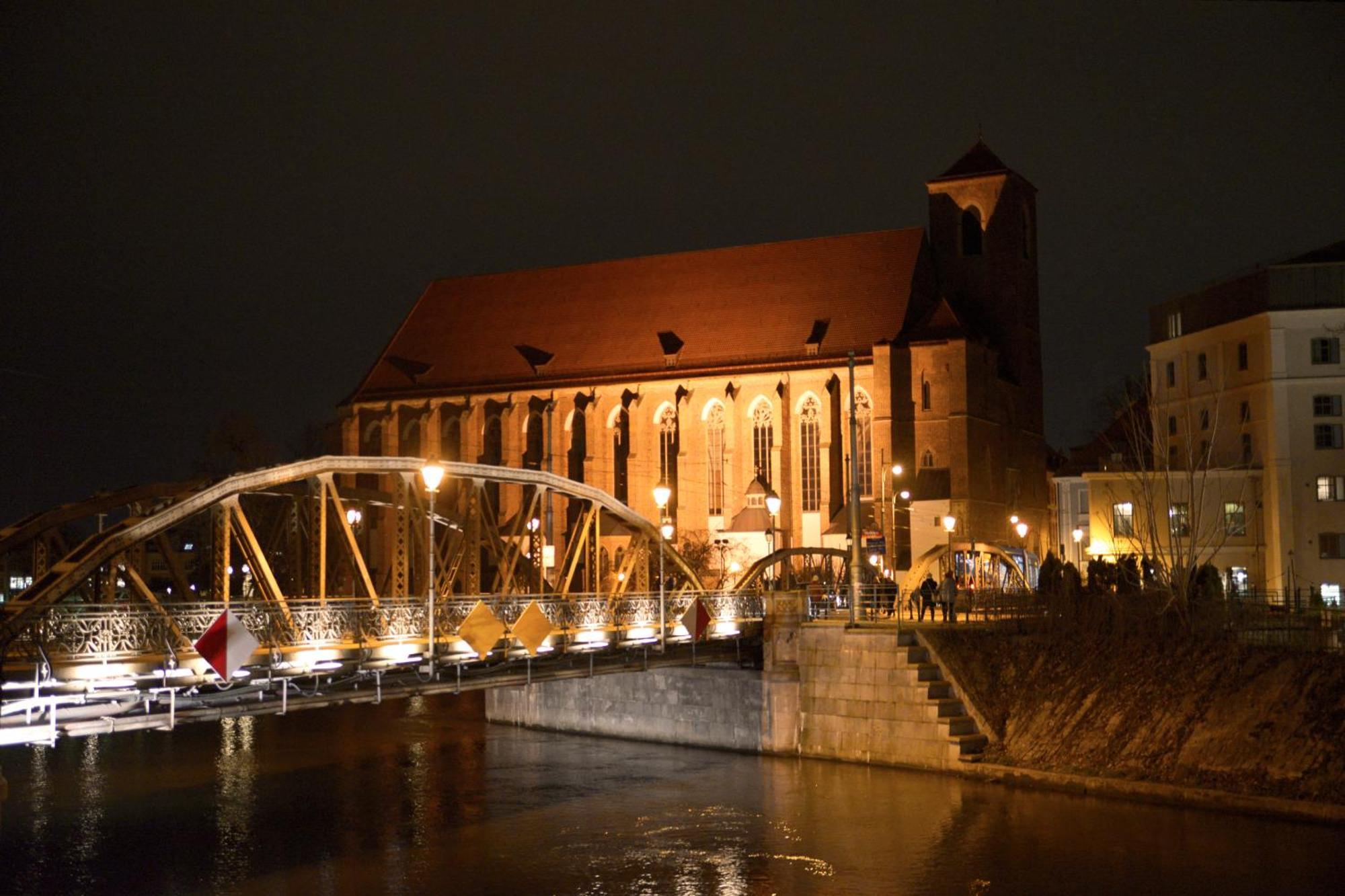Rooms In Historic Heart Of Wrocław Kültér fotó